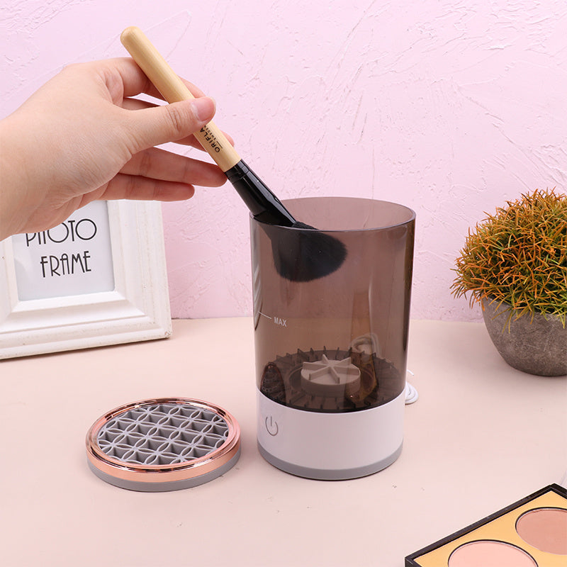 Eye Shadow Brush Cleaning